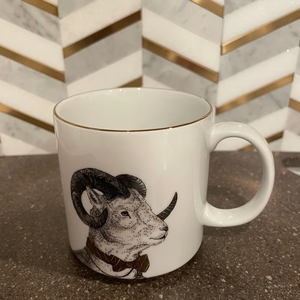 WEST ELM Gilded Dapper Animal Complete Mug Set of (4)